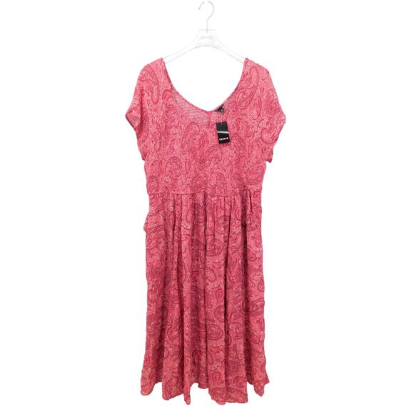 NWT Torrid Women's Pink Etched‎ Paisley Midi Gauze Smocked Skater Dress Size 3 - Picture 1 of 7